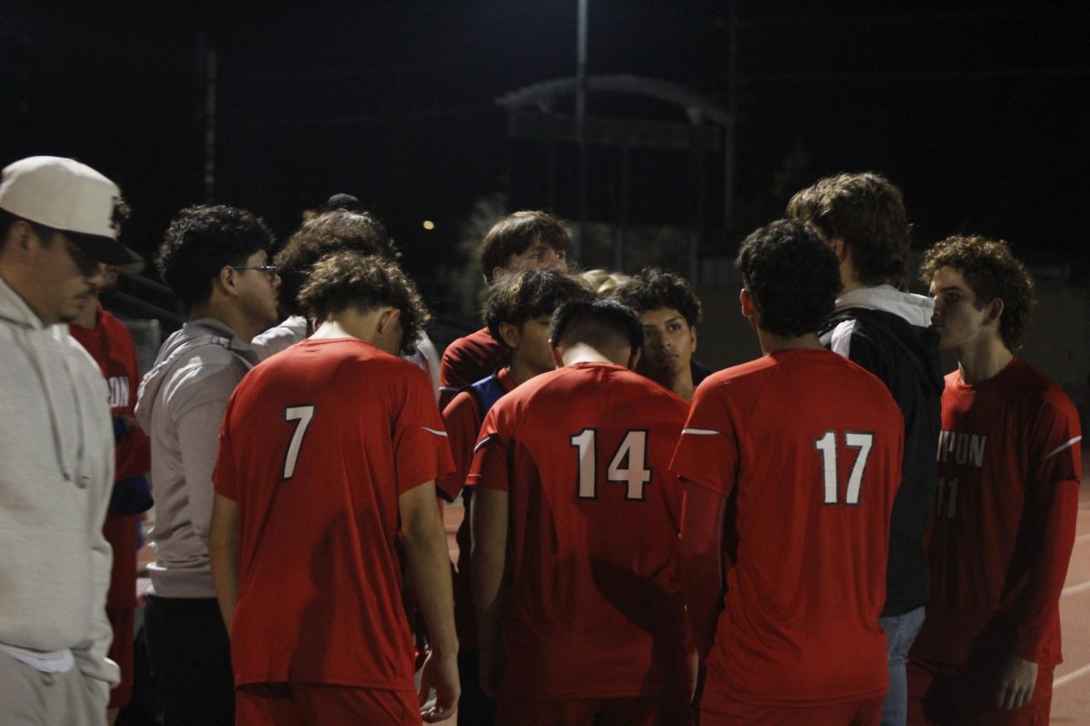 Boys Soccer Shoots for a Winning Season