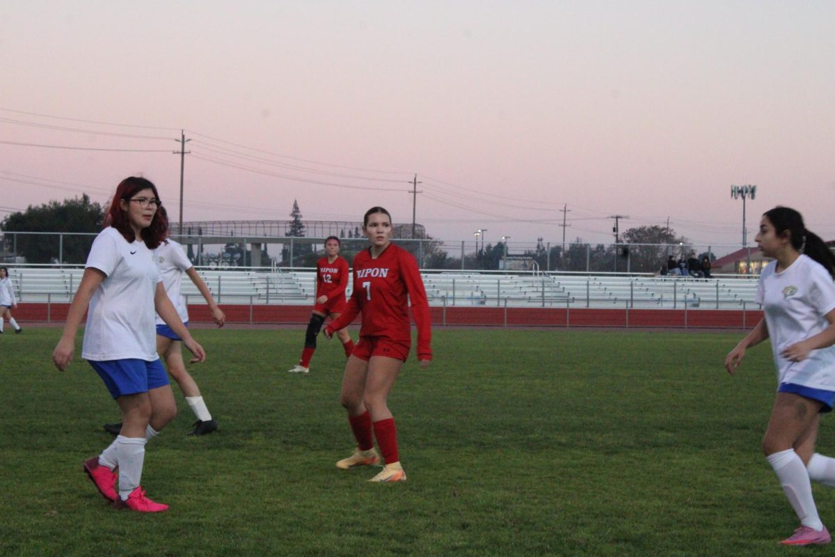 JV Girls Soccer Conquer Waterford